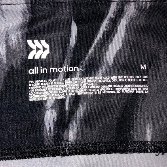 All In Motion Gray Print Leggings Size Medium High Rise Wide Waistband Pockets - Picture 2 of 6